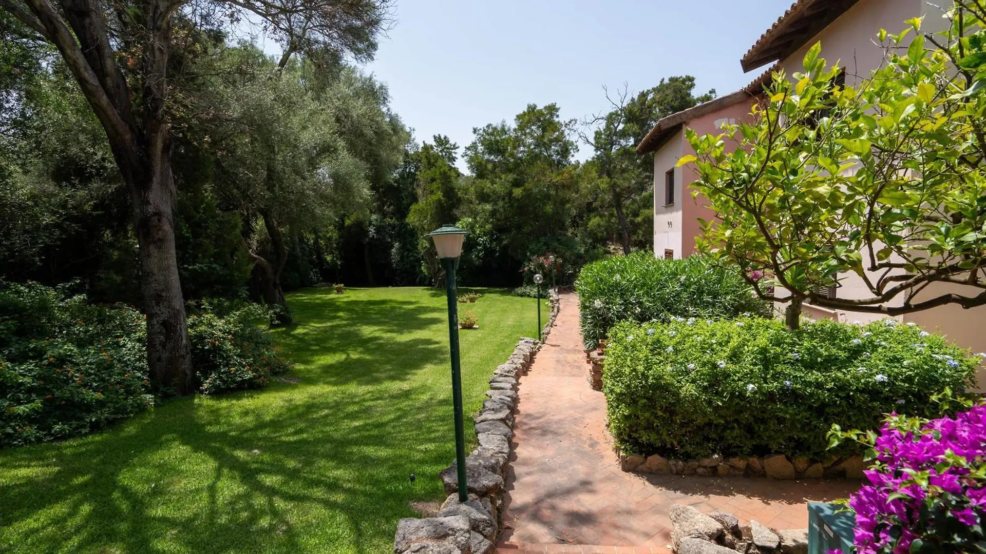 Porto Rotondo Centro, Elegante Loft Con Piscina Apartment Porto Rotondo